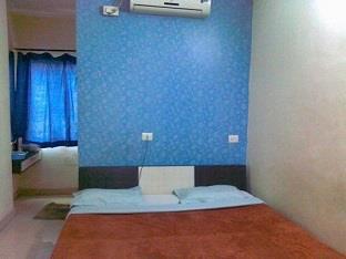 בהופאל Hotel Kasturi Continental מראה חיצוני תמונה